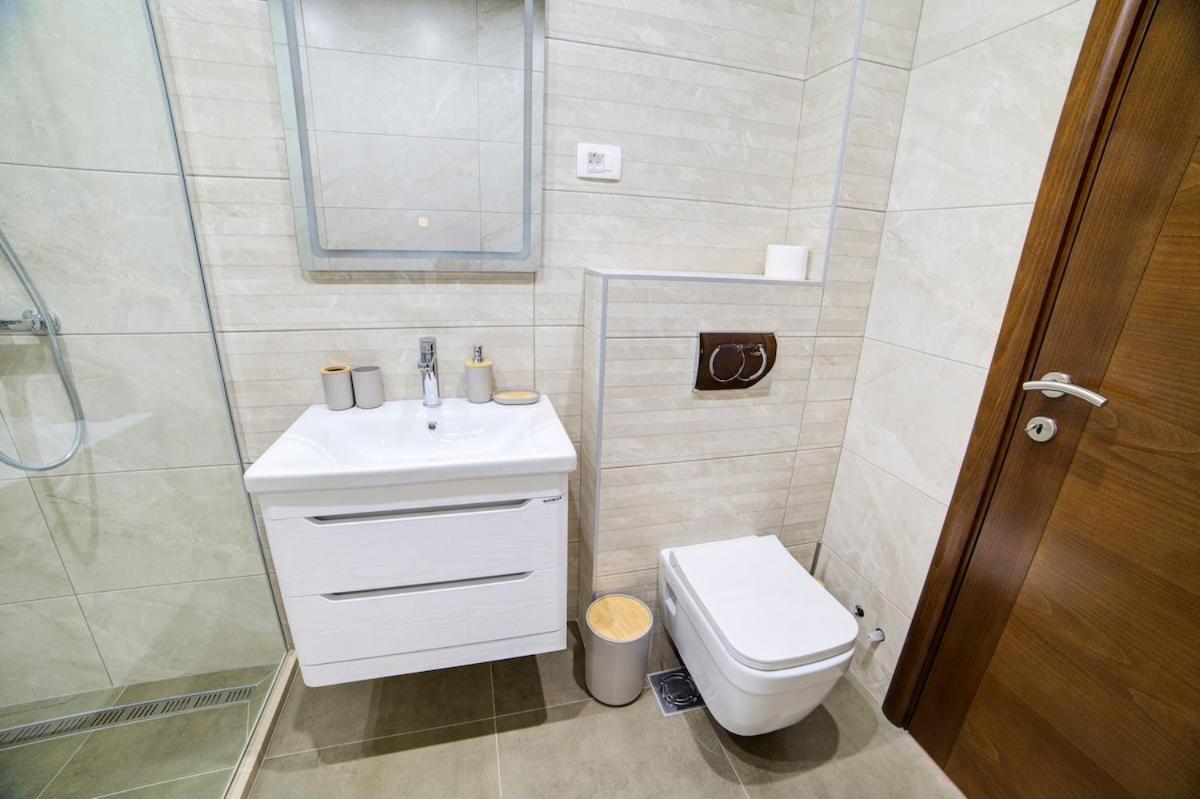Villa Jelena With Private Pool - Lapcici Будва Екстериор снимка