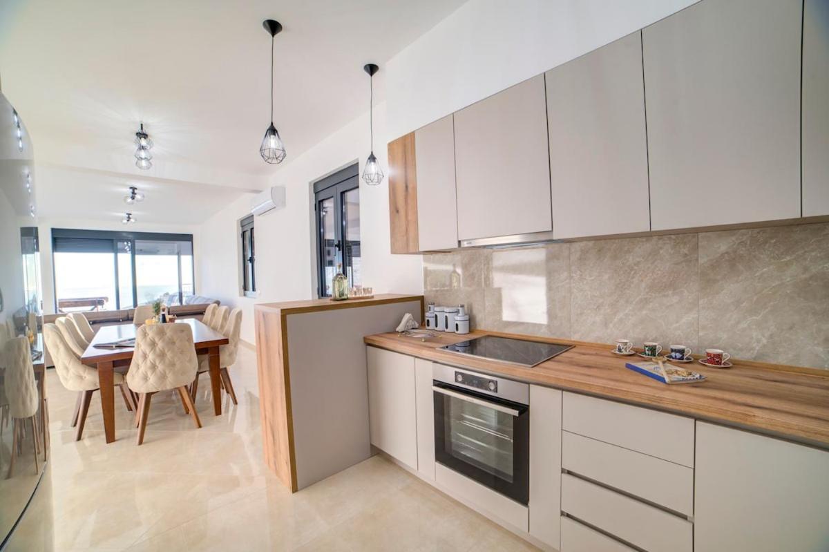 Villa Jelena With Private Pool - Lapcici Будва Екстериор снимка