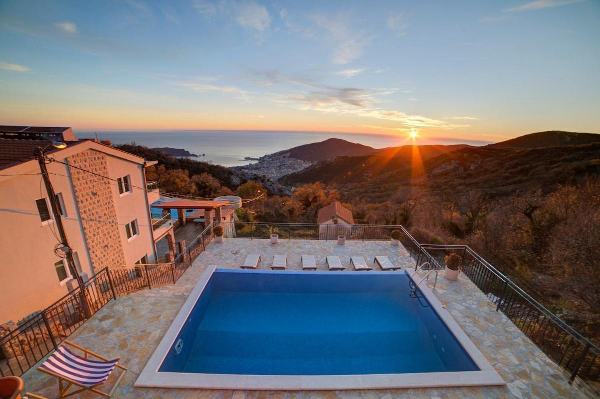 Villa Jelena With Private Pool - Lapcici Будва Екстериор снимка