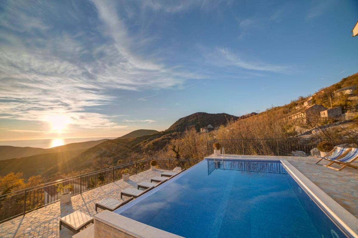 Villa Jelena With Private Pool - Lapcici Будва Екстериор снимка