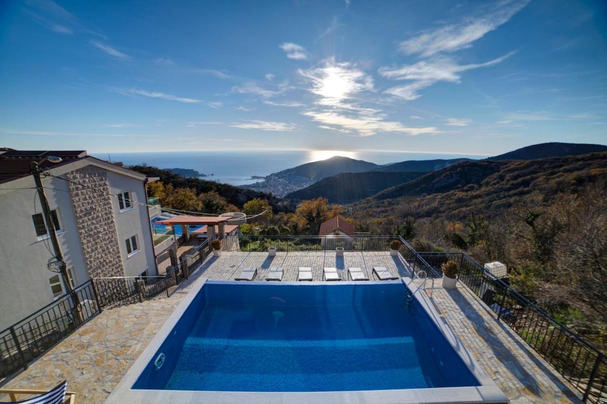 Villa Jelena With Private Pool - Lapcici Будва Екстериор снимка