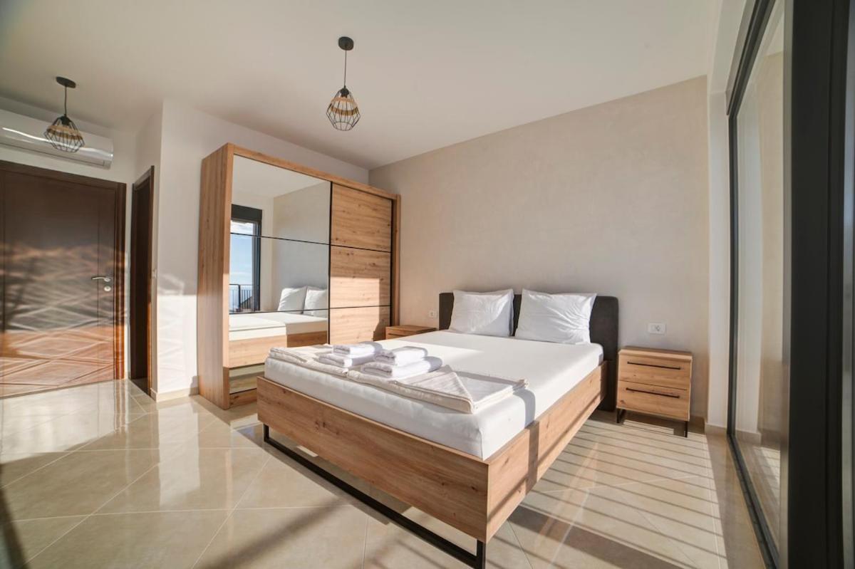 Villa Jelena With Private Pool - Lapcici Будва Екстериор снимка